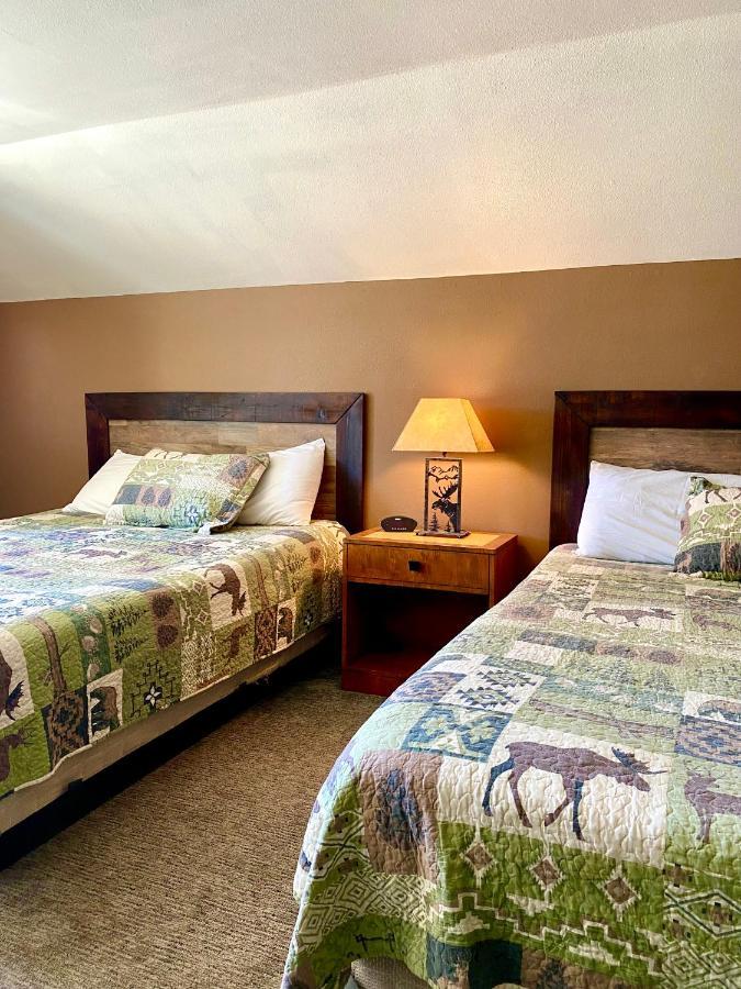 Moosehead Lodge Rangely Ngoại thất bức ảnh