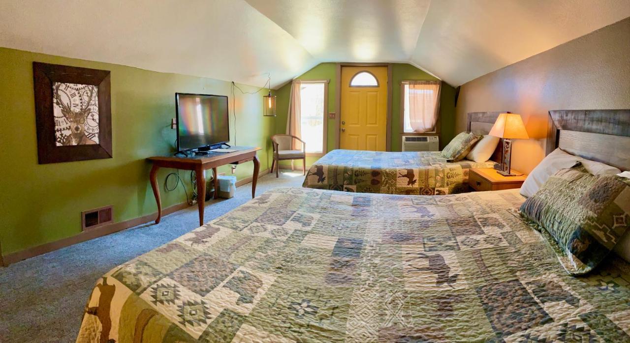 Moosehead Lodge Rangely Ngoại thất bức ảnh